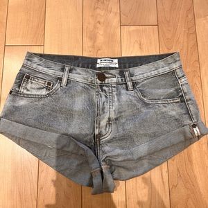 ❌SOLD❌ ONE X ONE TEASPOON JEAN SHORTS